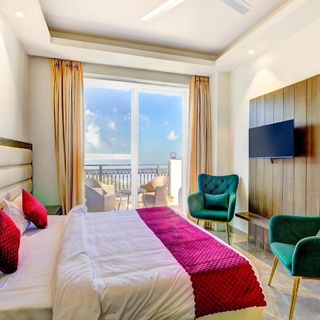 Luxe Resorts - Centrally Heated Air Conditioned Hotel In The Heart Of קסאולי מראה חיצוני תמונה
