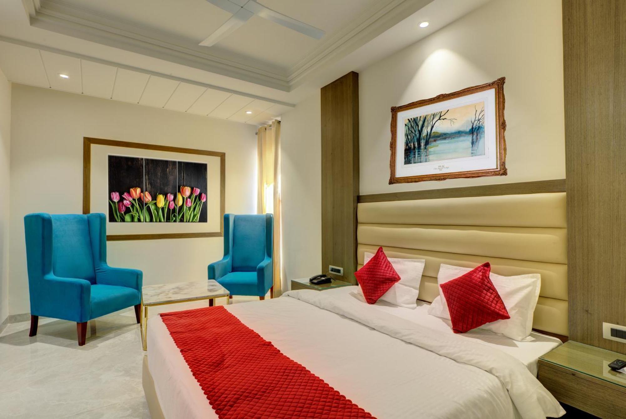 Luxe Resorts - Centrally Heated Air Conditioned Hotel In The Heart Of קסאולי מראה חיצוני תמונה
